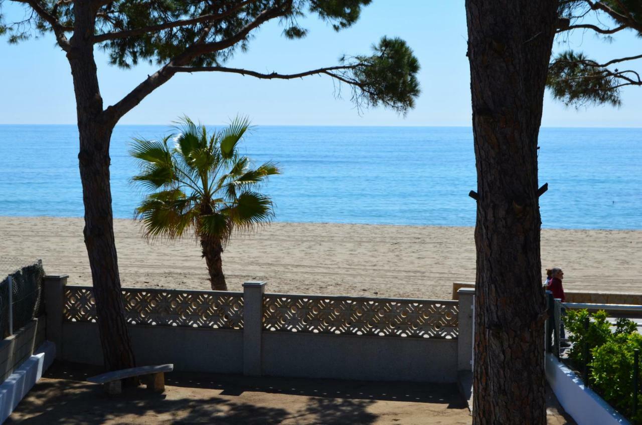 La Torre - Villa Rosamar Beach Cambrils Exterior foto